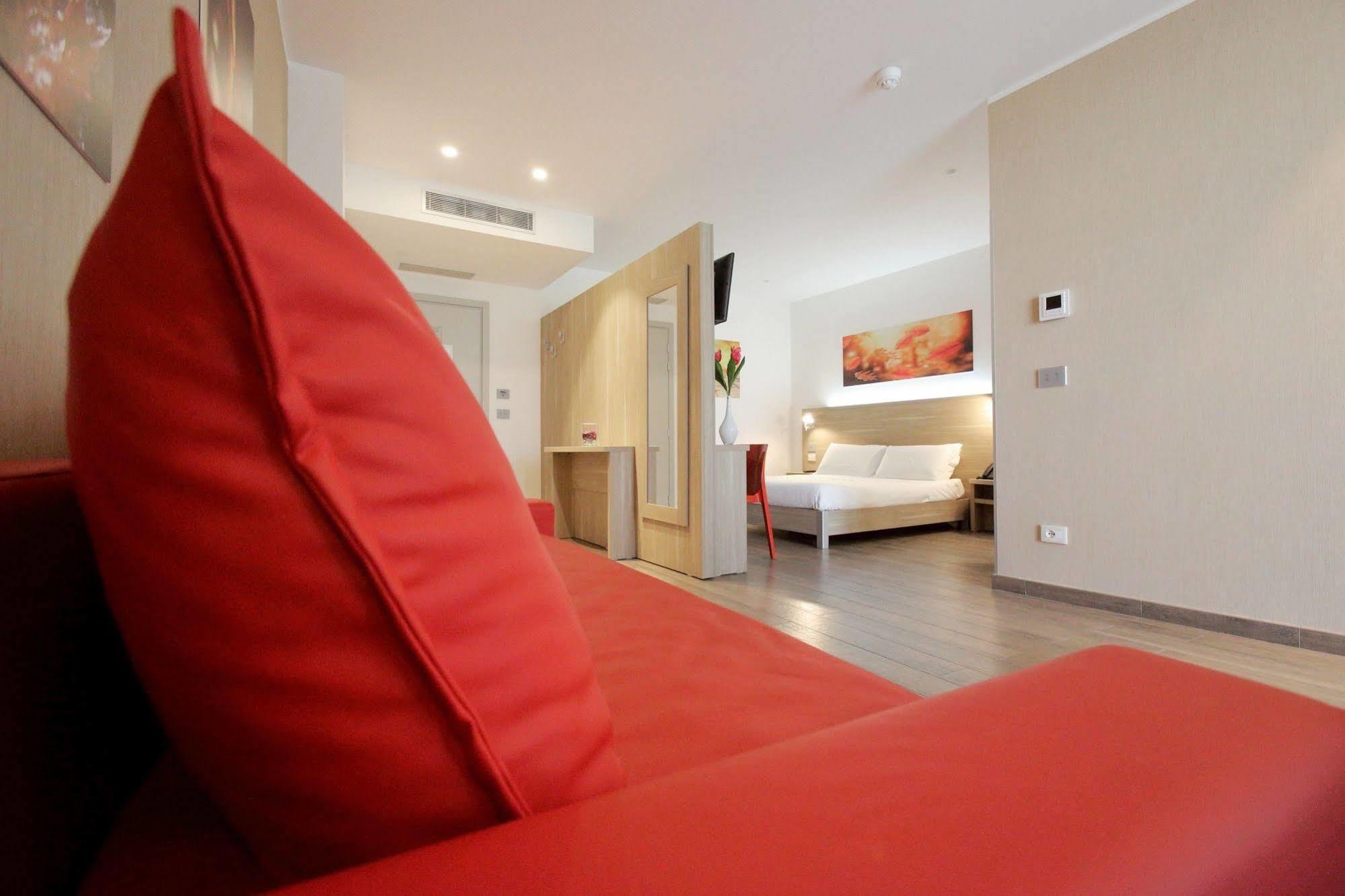Privilege Apartments Vimercate Esterno foto