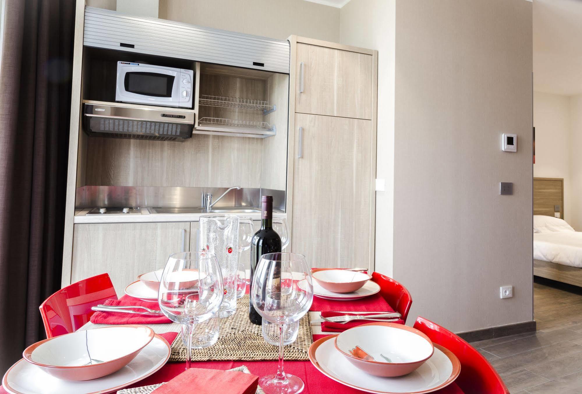 Privilege Apartments Vimercate Esterno foto